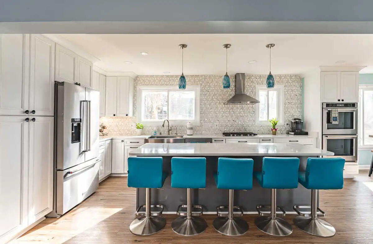 kitchen paint white with blue